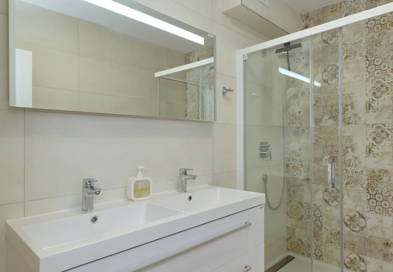Apartment in Starigrad - Apartment Lux 2 near the Sea with Balcony