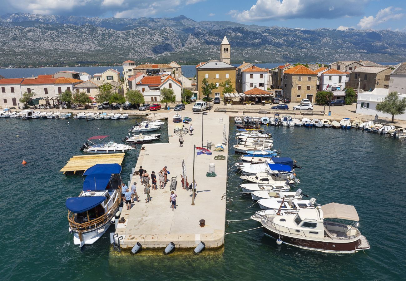 Apartment in Starigrad - Apartment Nina No.1 near Paklenica