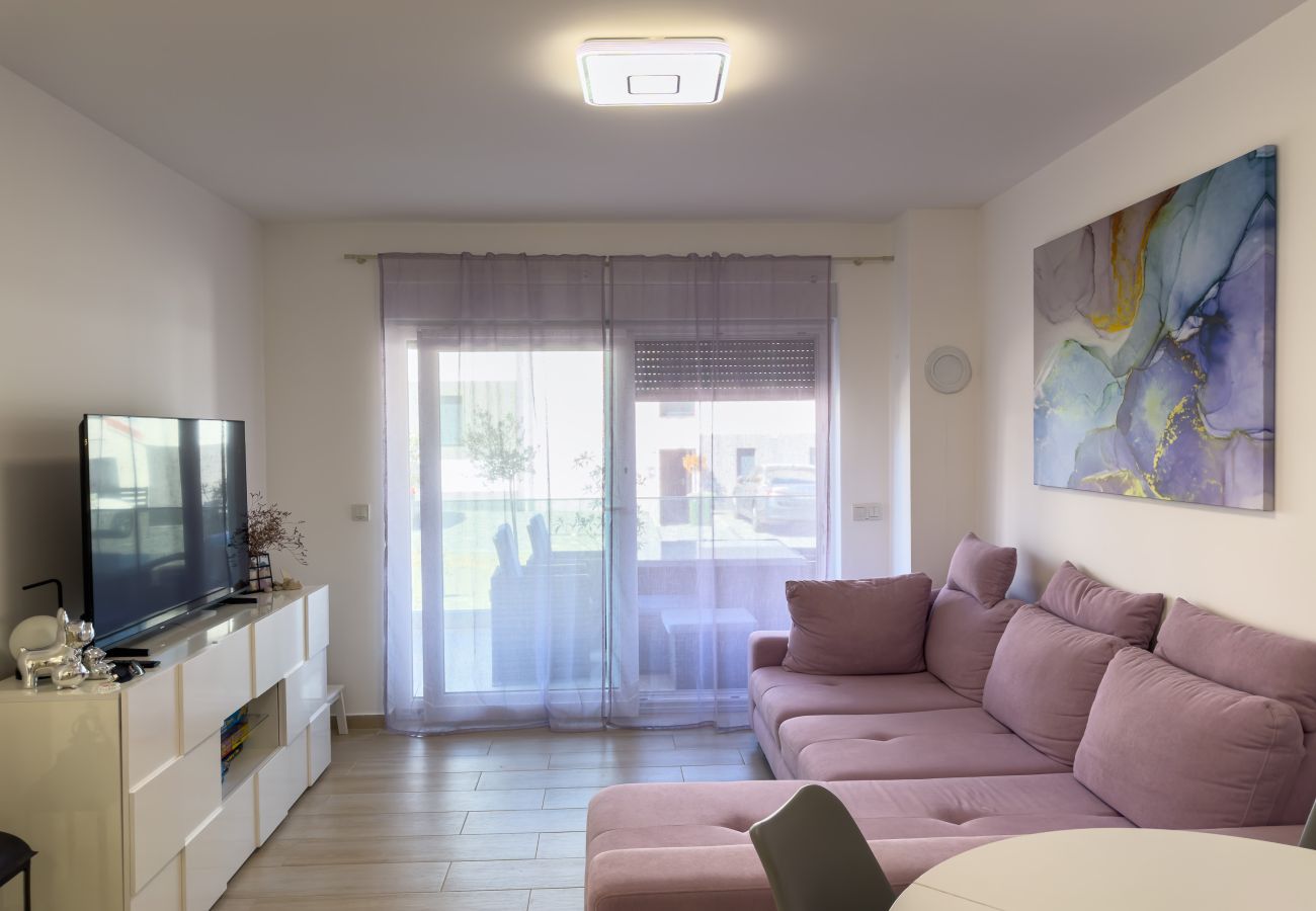 Apartment in Šimuni - Apartment Enamare with Terrace