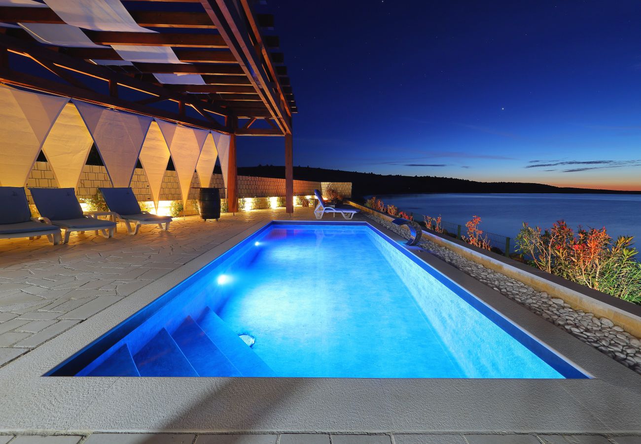 Villa in Ljubac -  Villa with Infinity Pool by the Sea