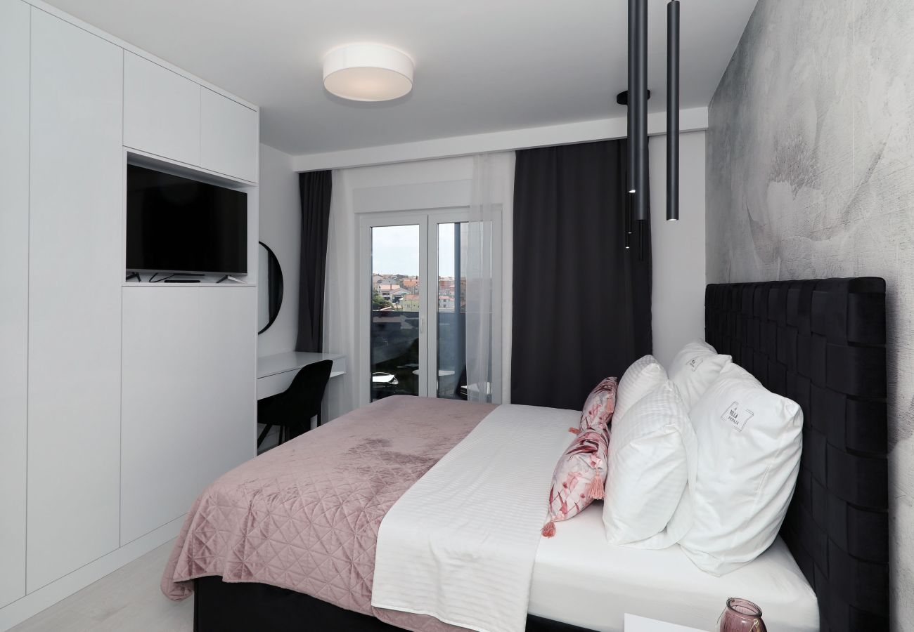 Villa in Zadar - Villa Depaja with Heated Pool