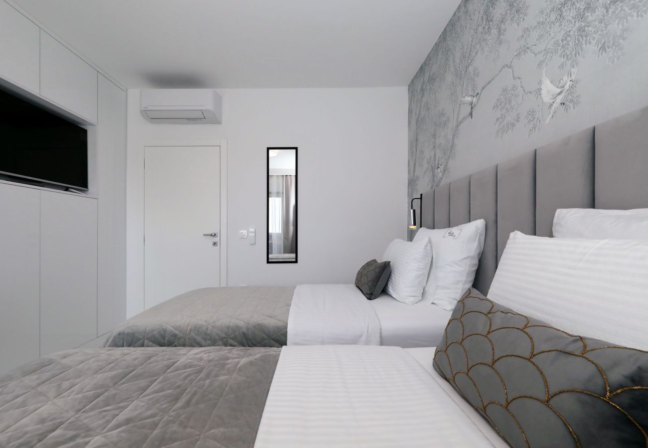 Villa in Zadar - Villa Depaja with Heated Pool