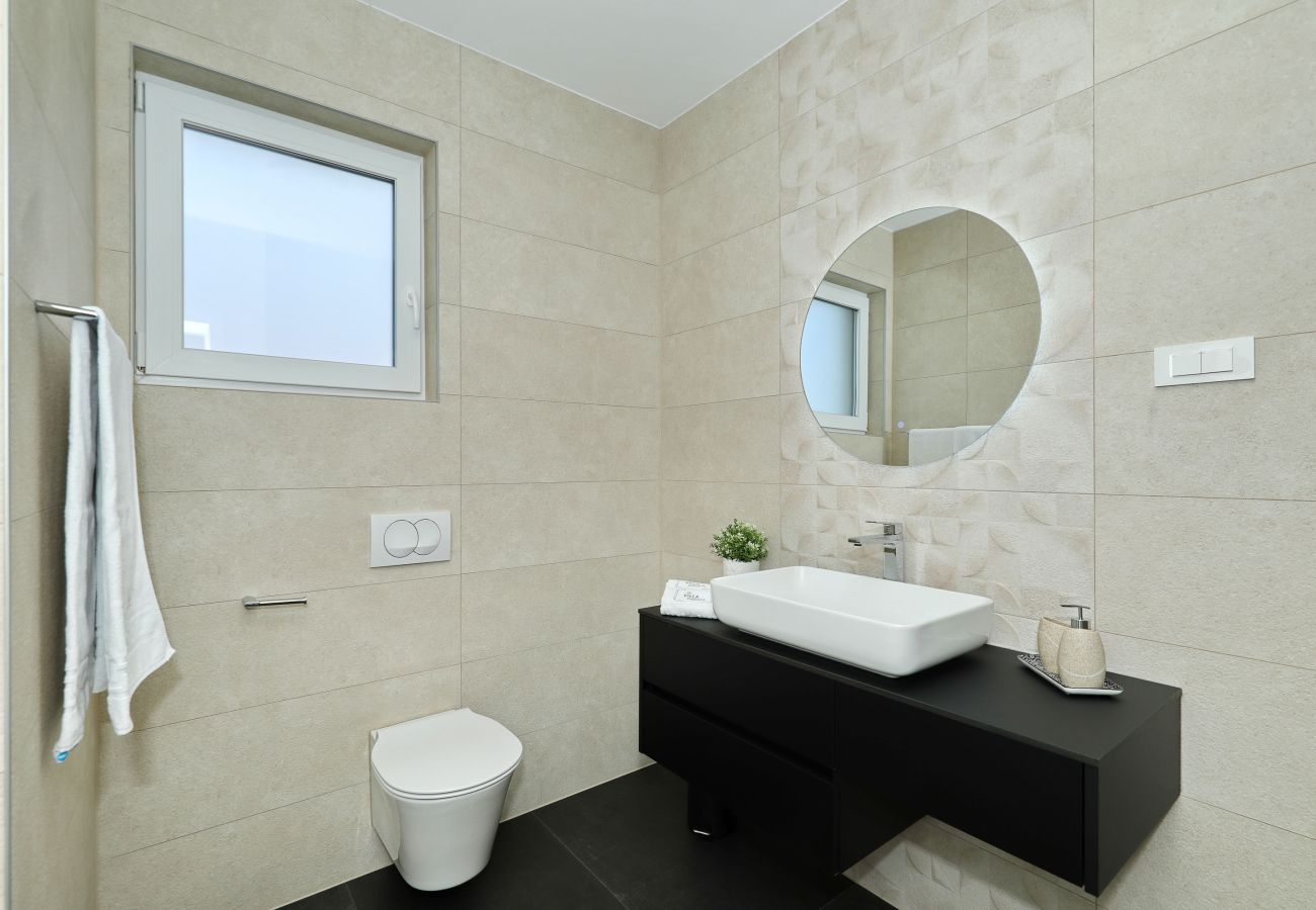 Villa in Zadar - Villa Depaja with Heated Pool