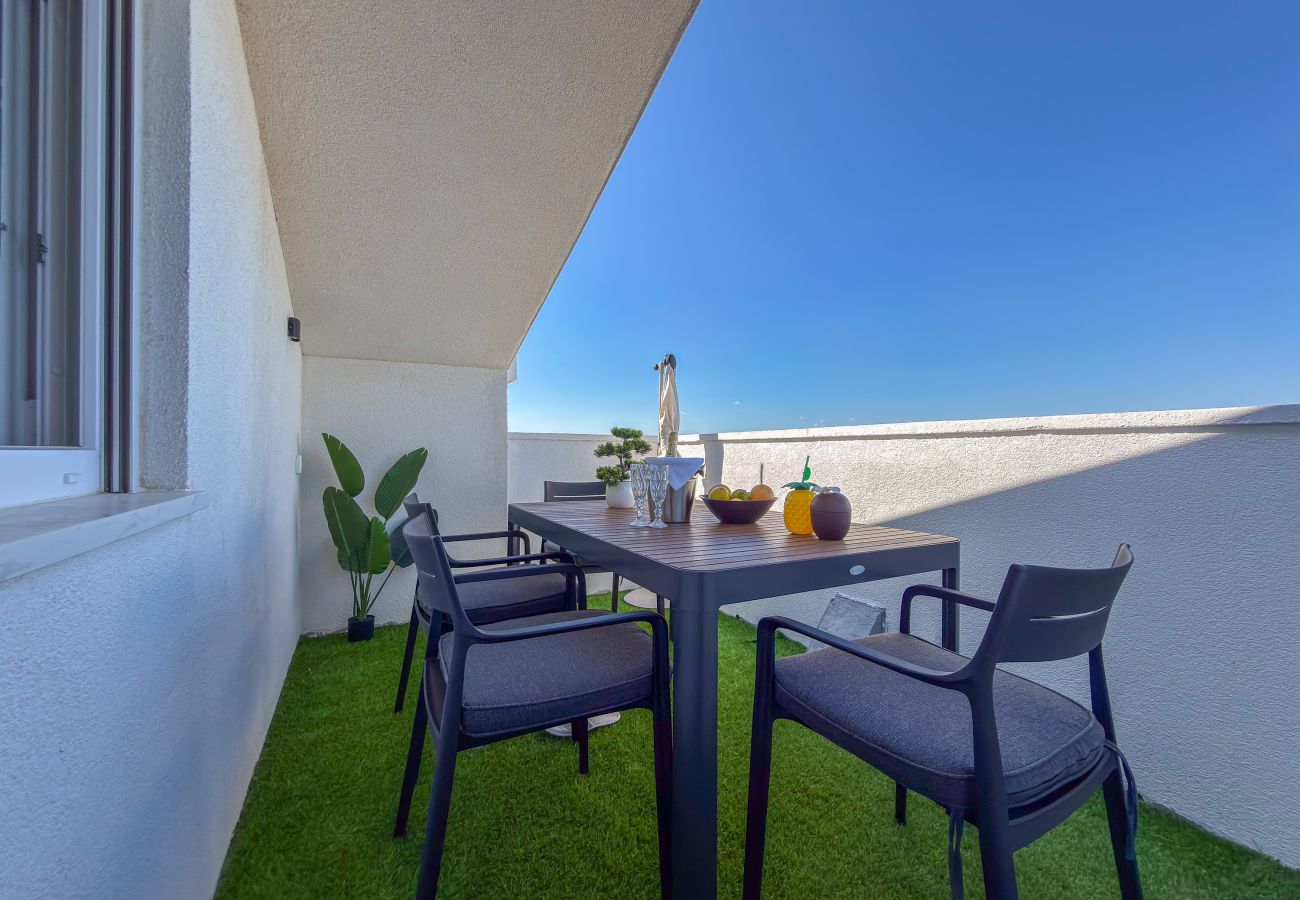 Apartment in Nin - Apartment Rita with Beach View