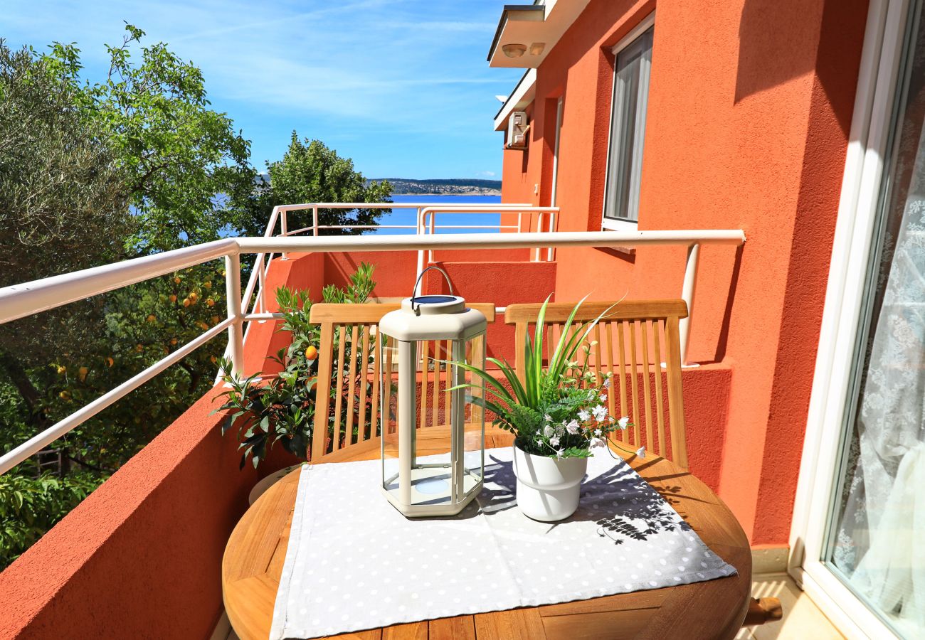 Ferienwohnung in Starigrad - Ferienwohnung Candela 3 direkt am Meer