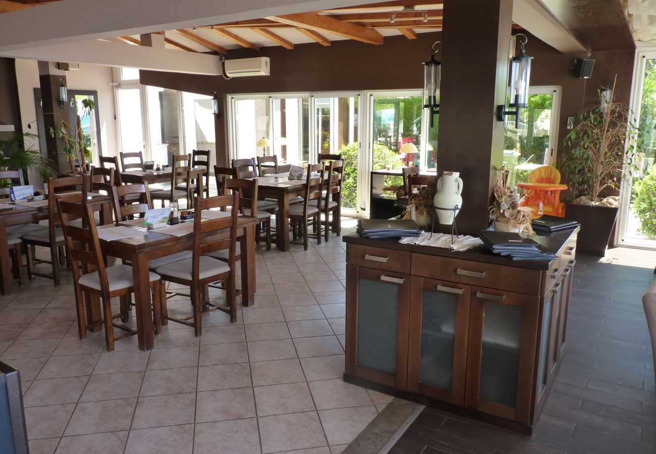 Ferienwohnung in Vir - Ferienwohnung Paradiso No.3 mit Meerblick
