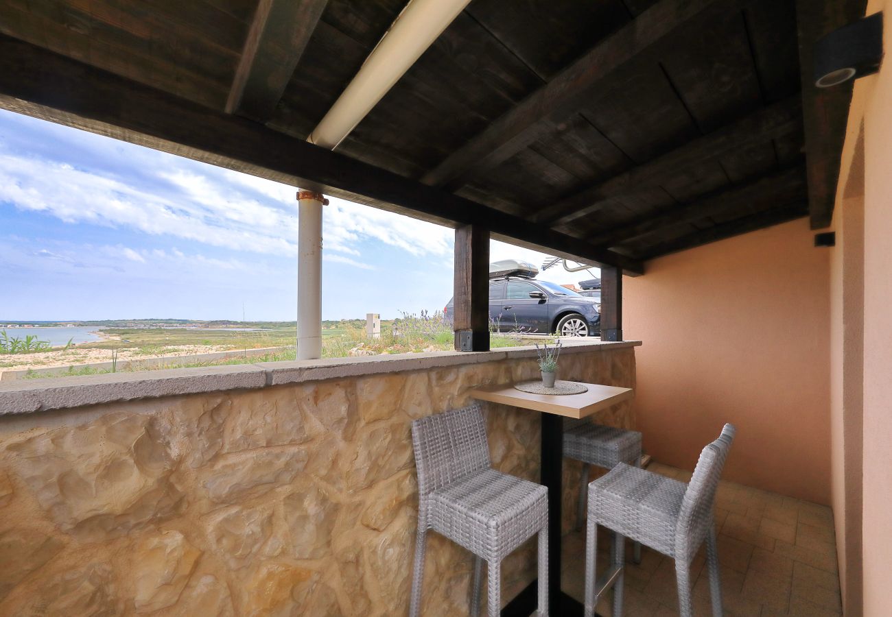 Ferienwohnung in Nin - Ferienwohnung Jakov 1 nahe Sandstrand