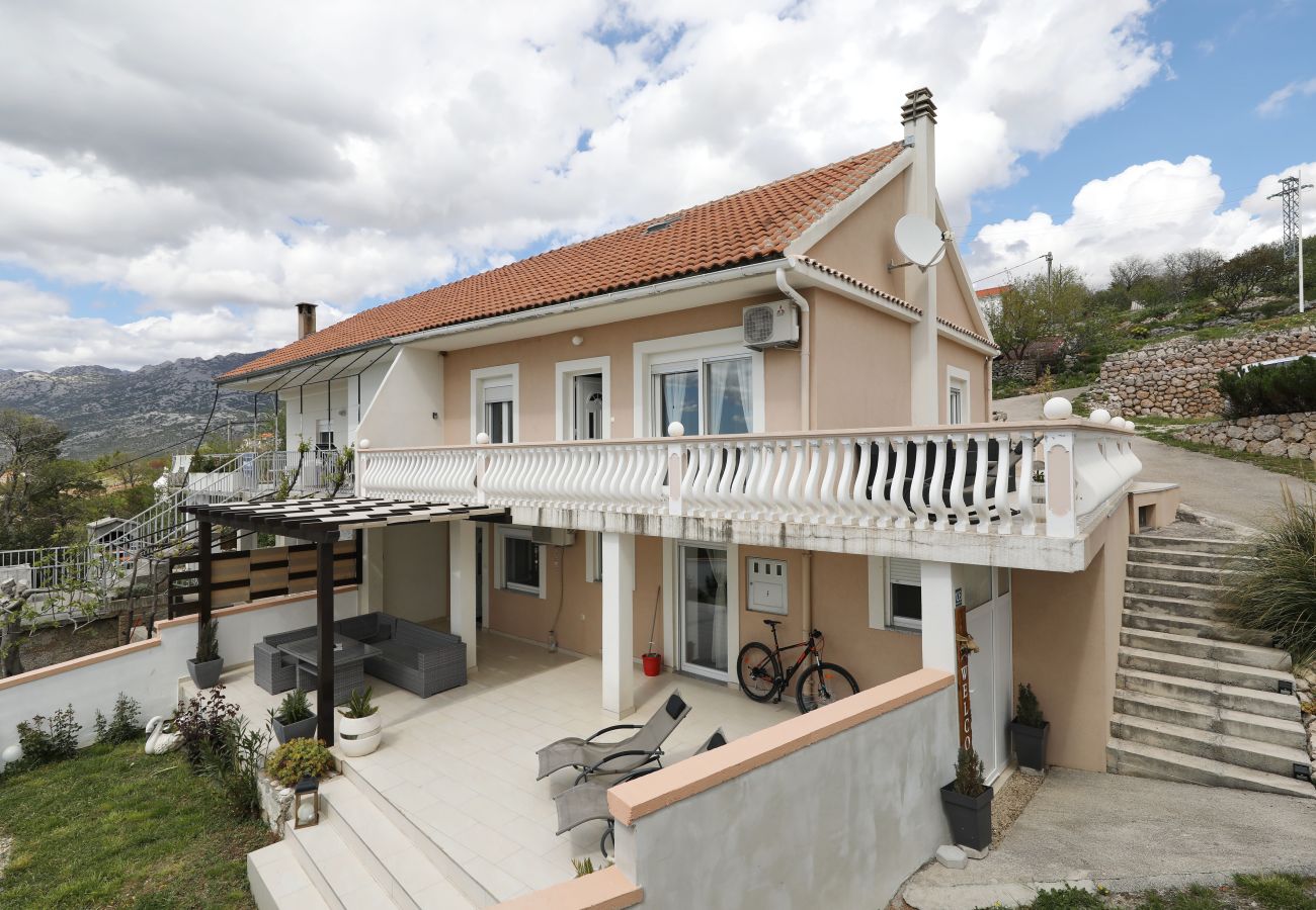 Ferienwohnung in Rovanjska - Ferienwohnung Marina No.2 mit Meerblick