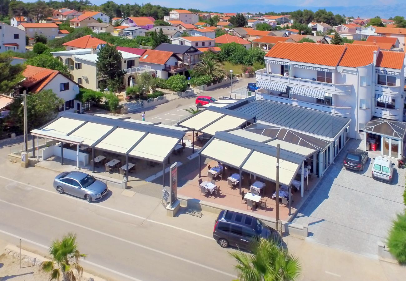 Ferienwohnung in Vir - Ferienwohnung Paradiso No.7 strandnah auf Vir