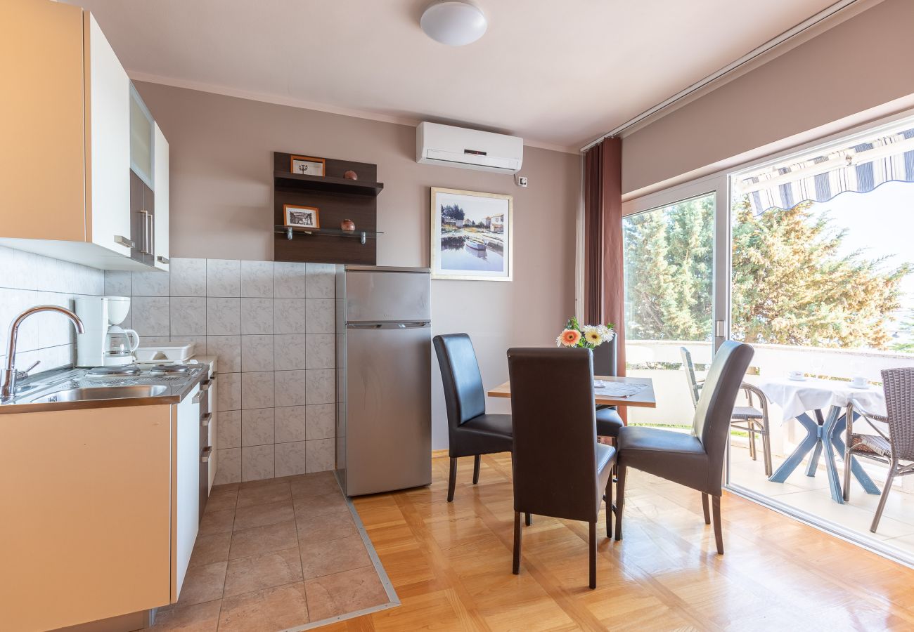Ferienwohnung in Vir - Ferienwohnung Paradiso No.1 mit Meerblick