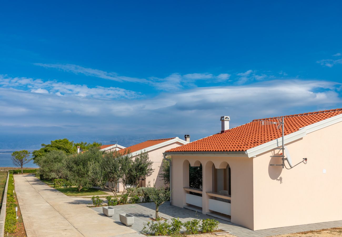 Ferienhaus in Vir - Ferienhaus Ana Maria am Strand