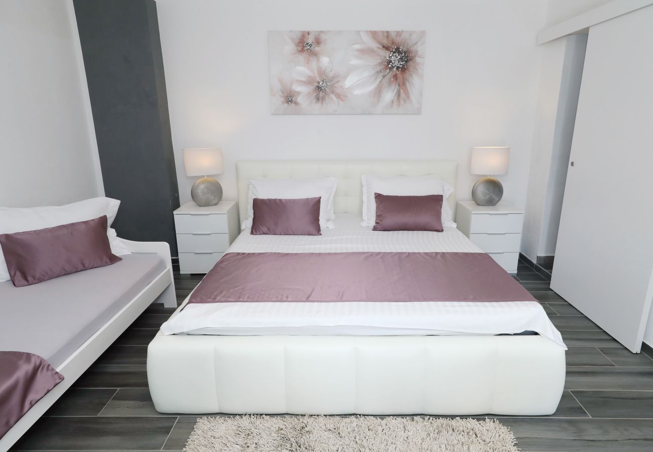 Ferienwohnung in Rovanjska - Ferienwohnung Marina No.1 mit Meerblick