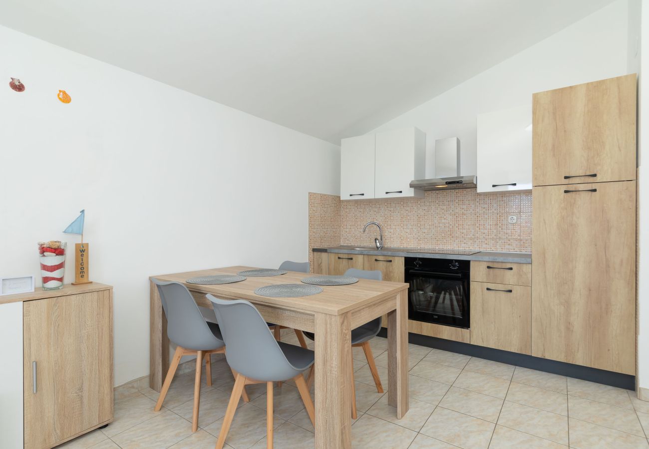 Ferienwohnung in Vrsi - Ferienwohnung Perinic No.2 in Vrsi