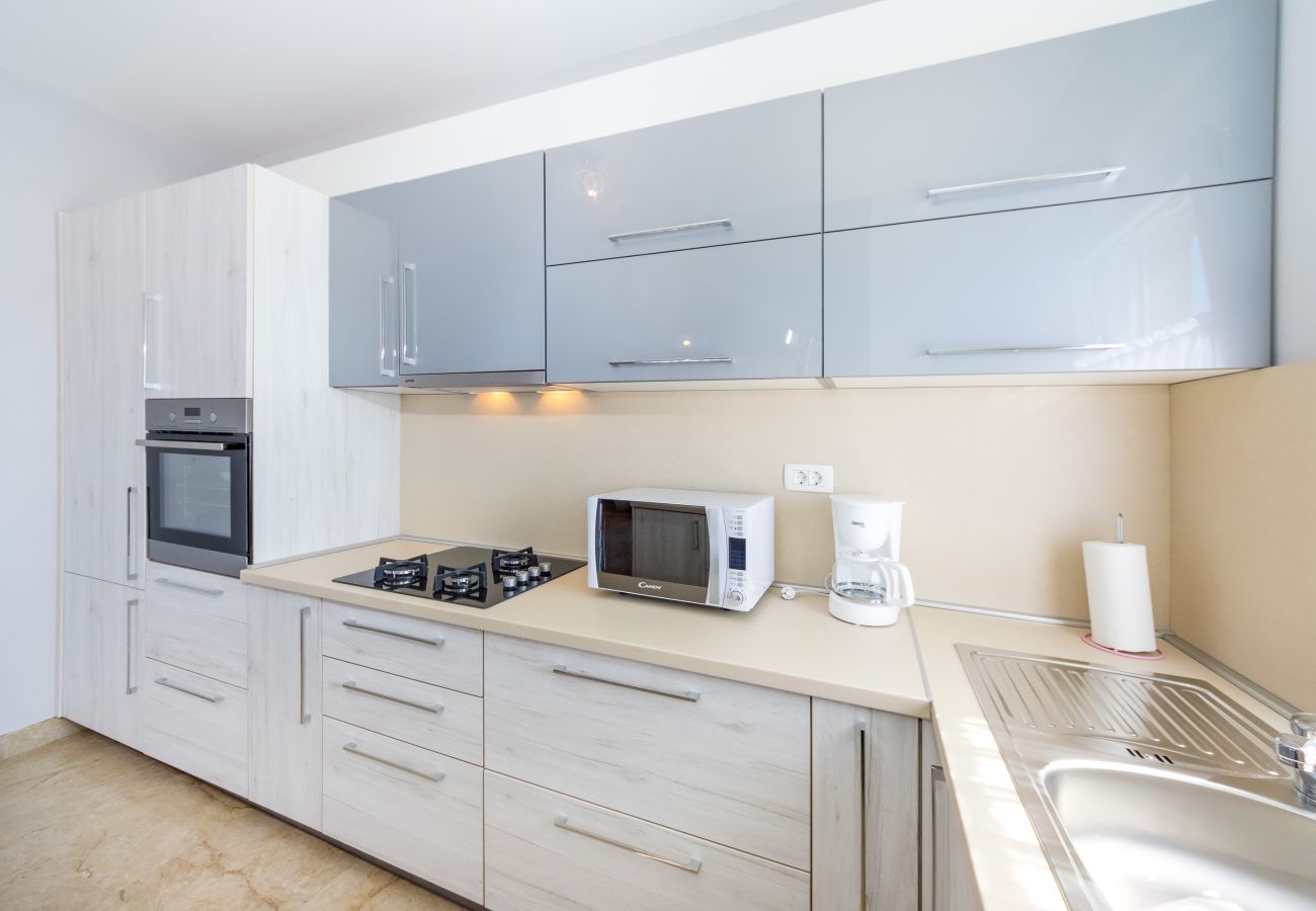 Ferienwohnung in Zadar -  Ferienwohnung Goga 2 mit Gemeinschaftspool