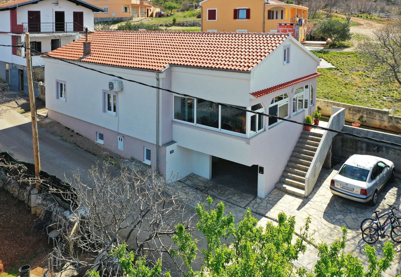 Ferienwohnung in Rovanjska - Ferienwohnung Pavao mit Whirlpool