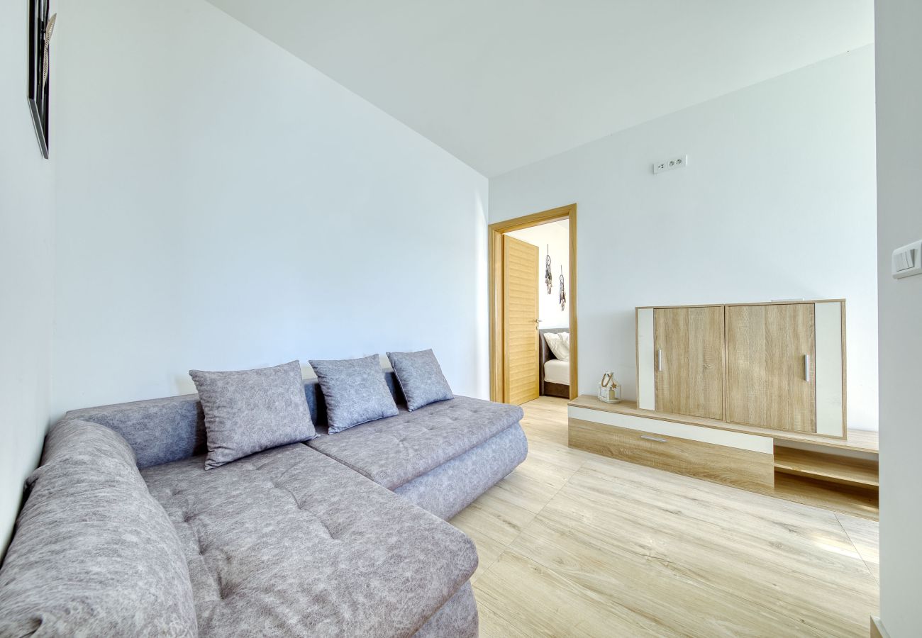 Ferienwohnung in Ljubac - Ferienwohnung Gazic 1 direkt am Meer