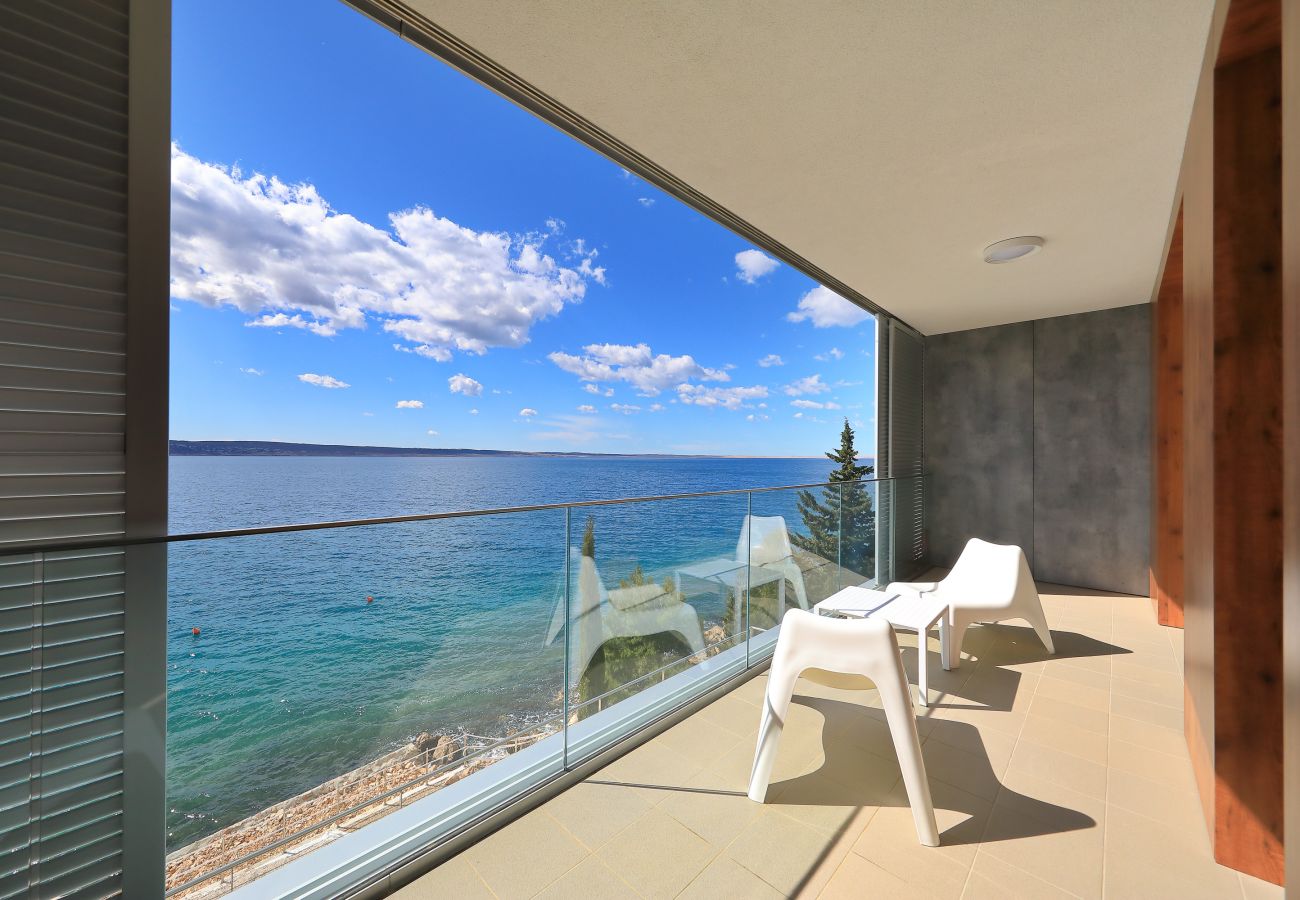 Ferienwohnung in Starigrad - Ferienwohnung Meeresbrise 5 direkt am Meer