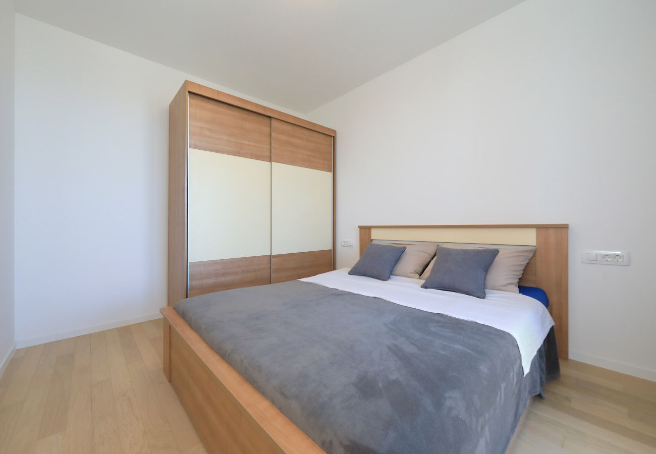 Ferienwohnung in Zadar -  Ferienwohnung Kostela mit Balkon und Stadtblick