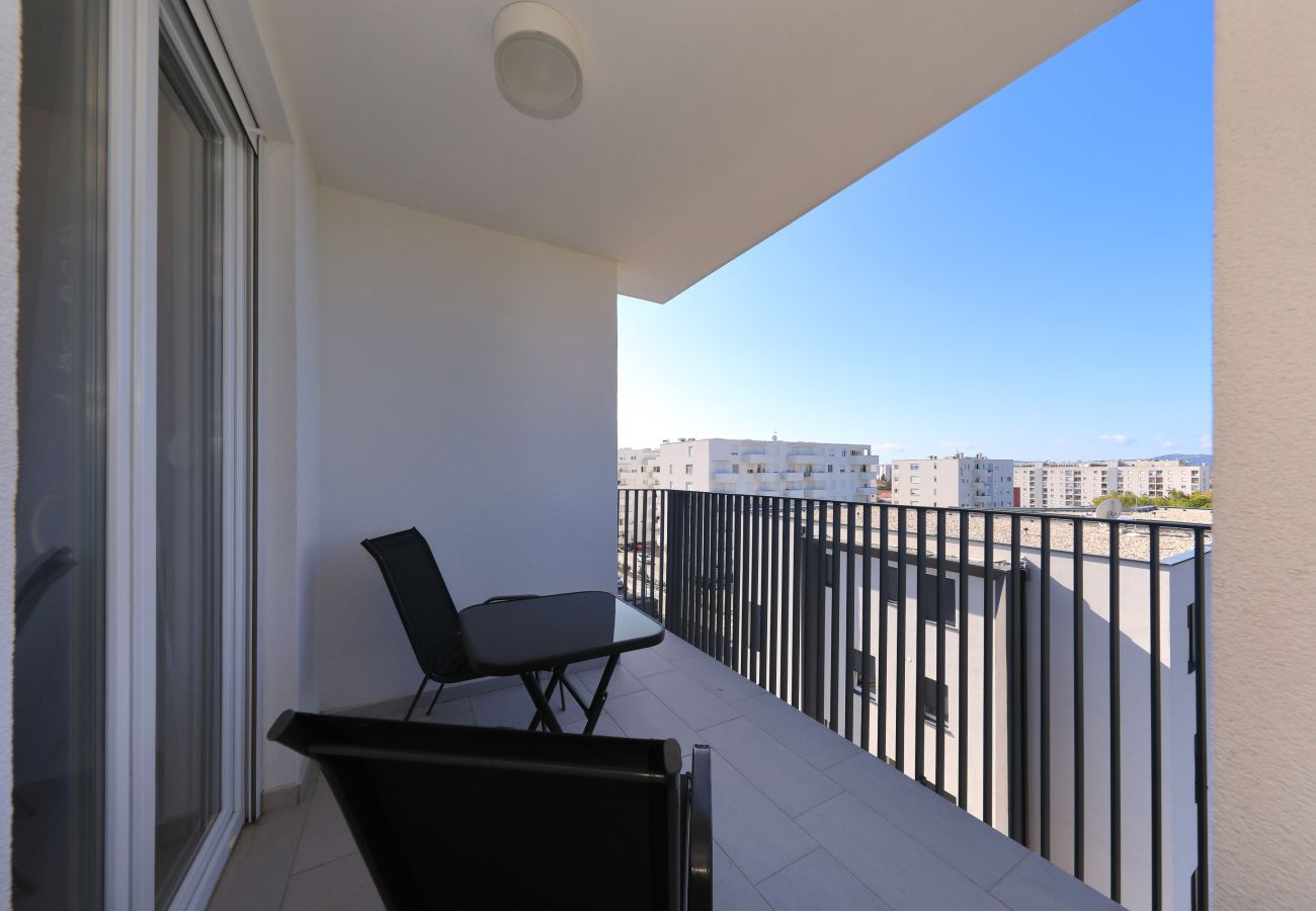 Ferienwohnung in Zadar -  Ferienwohnung Kostela mit Balkon und Stadtblick
