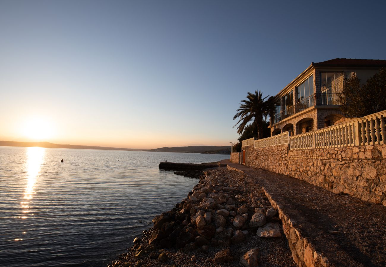 Ferienwohnung in Maslenica -  Ferienwohnung Laura 2 direkt am Meer