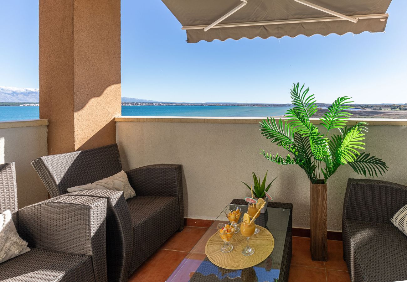 Ferienwohnung in Nin - Ferienwohnung Sandstrand 4 mit Meerblick