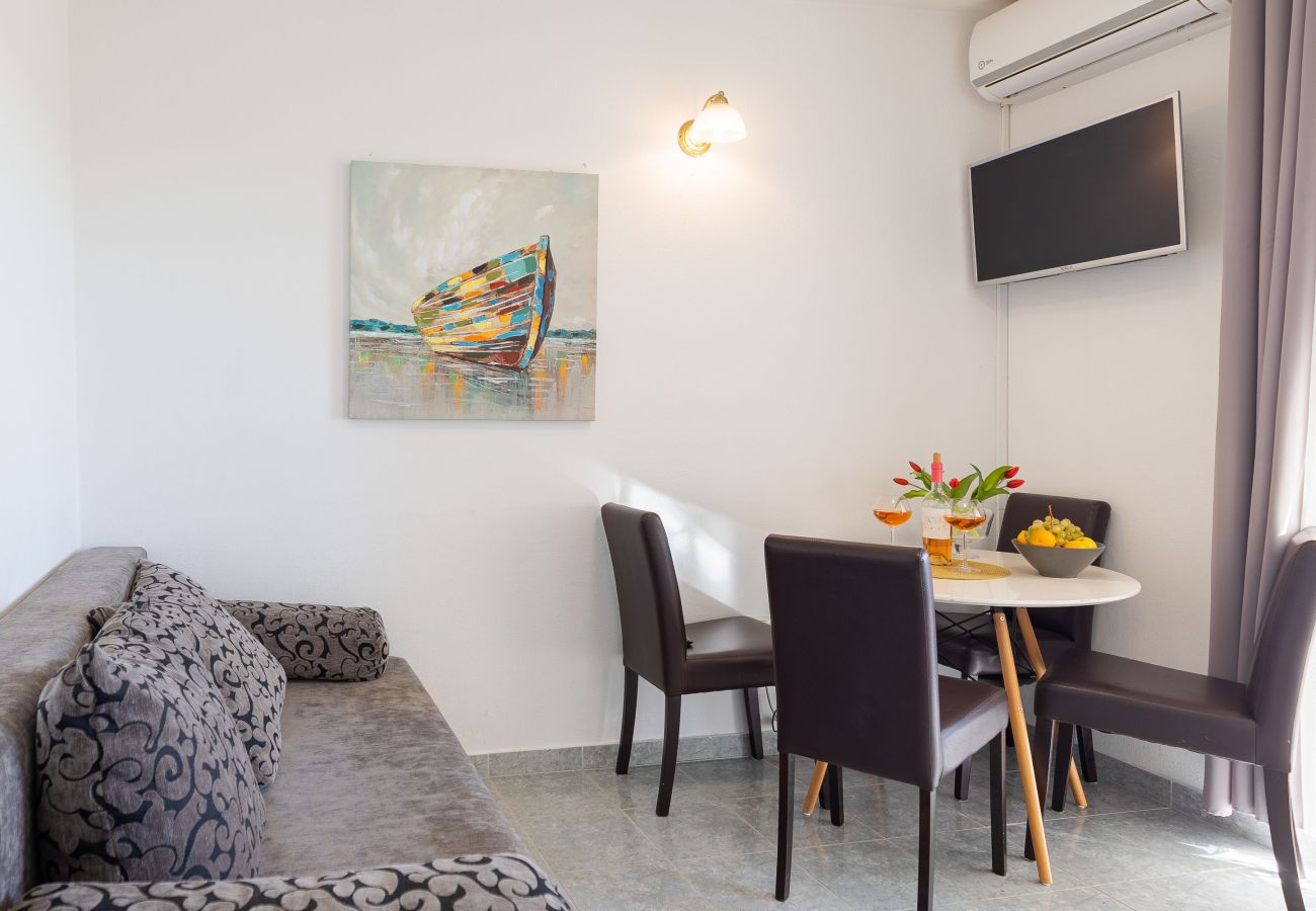 Ferienwohnung in Nin - Ferienwohnung Sandstrand 4 mit Meerblick