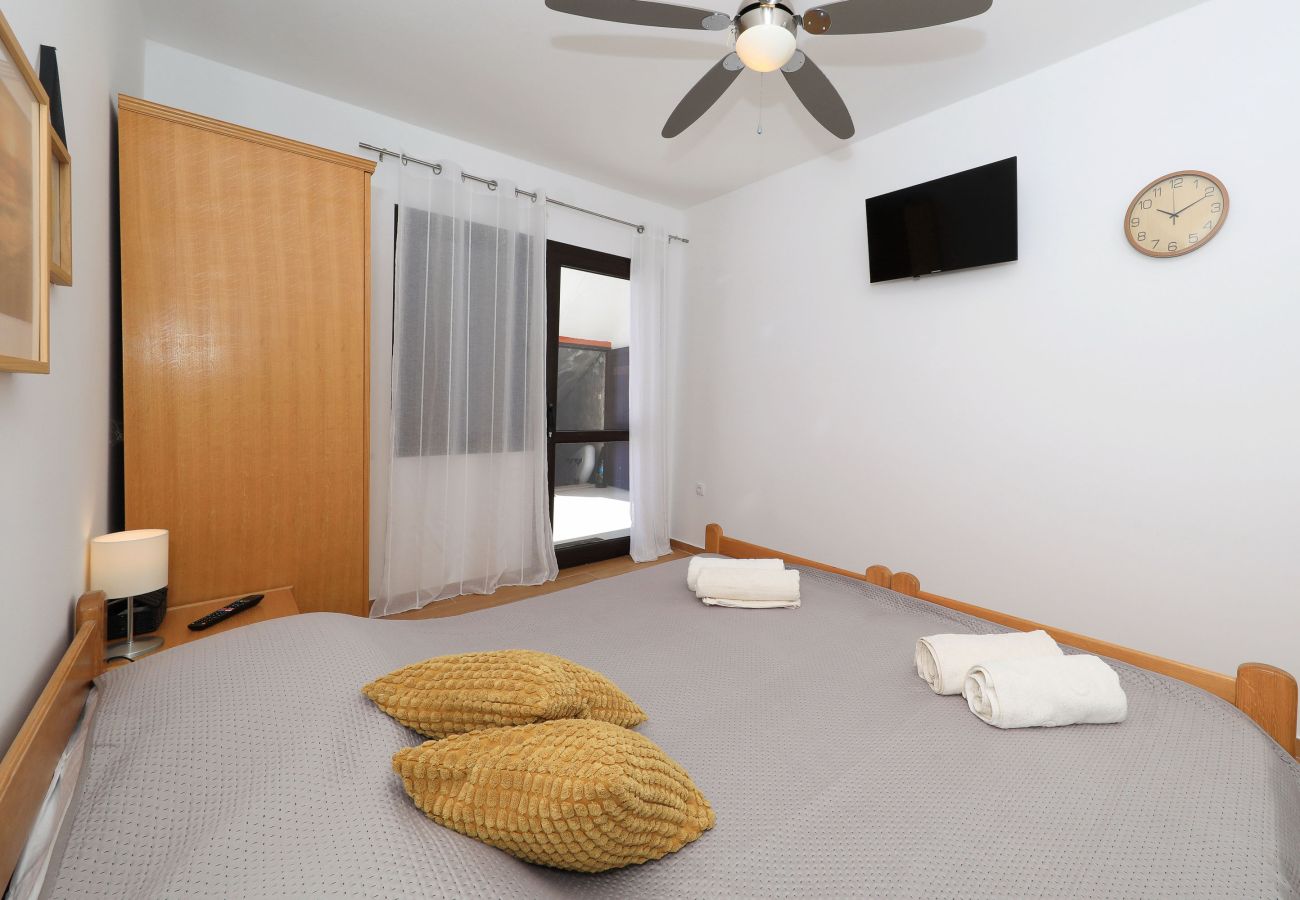 Zimmeranmietung in Starigrad - Zimmer Hibis 2 nahe Strand