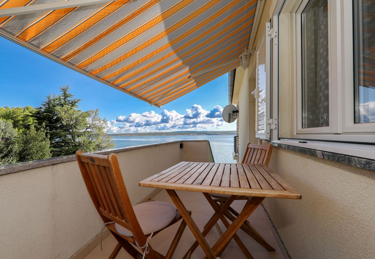 Ferienwohnung in Maslenica - Ferienwohnung Laura 1 direkt am Meer