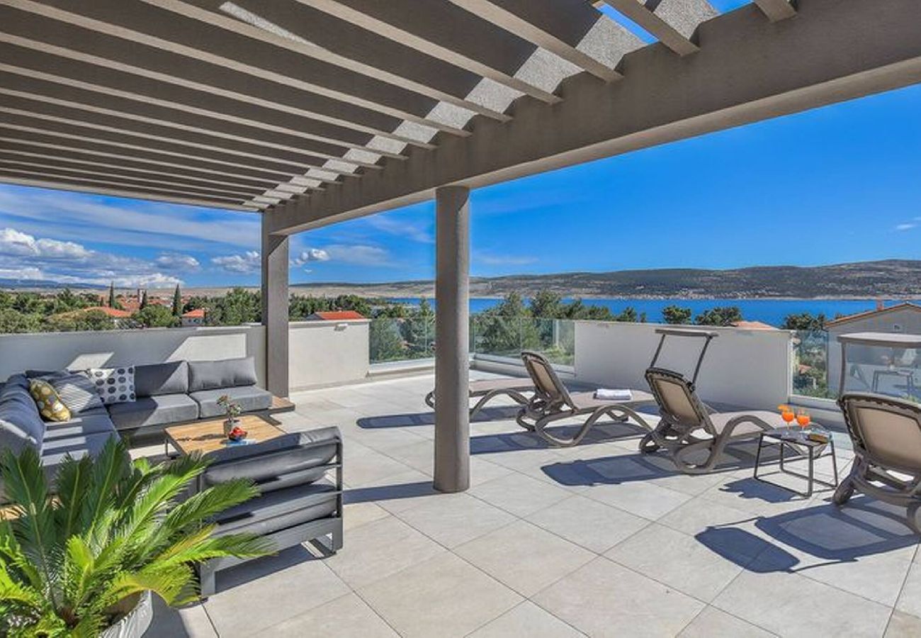 Villa in Starigrad - Villa Jimmy mit beheiztem Pool