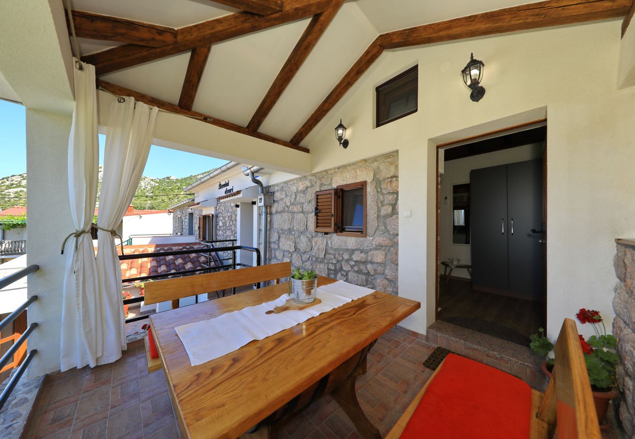 Ferienhaus in Starigrad - Ferienhaus Milovac nahe Paklenica