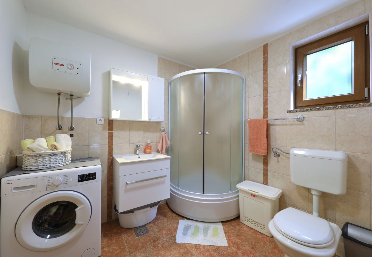 Ferienhaus in Starigrad - Ferienhaus Milovac nahe Paklenica