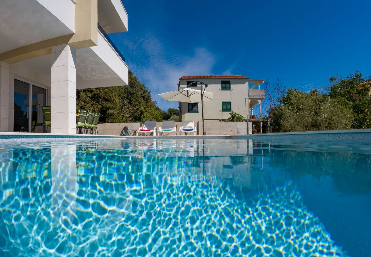 Ferienwohnung in Kožino - Ferienwohnung Vidalis 2 mit Privatpool
