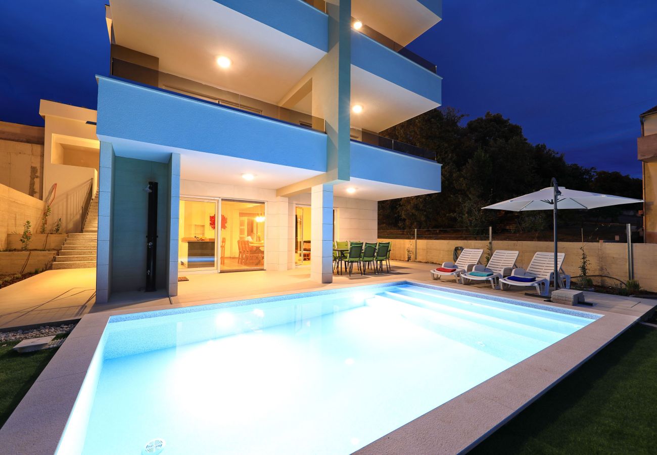 Ferienwohnung in Kožino - Ferienwohnung Vidalis 2 mit Privatpool