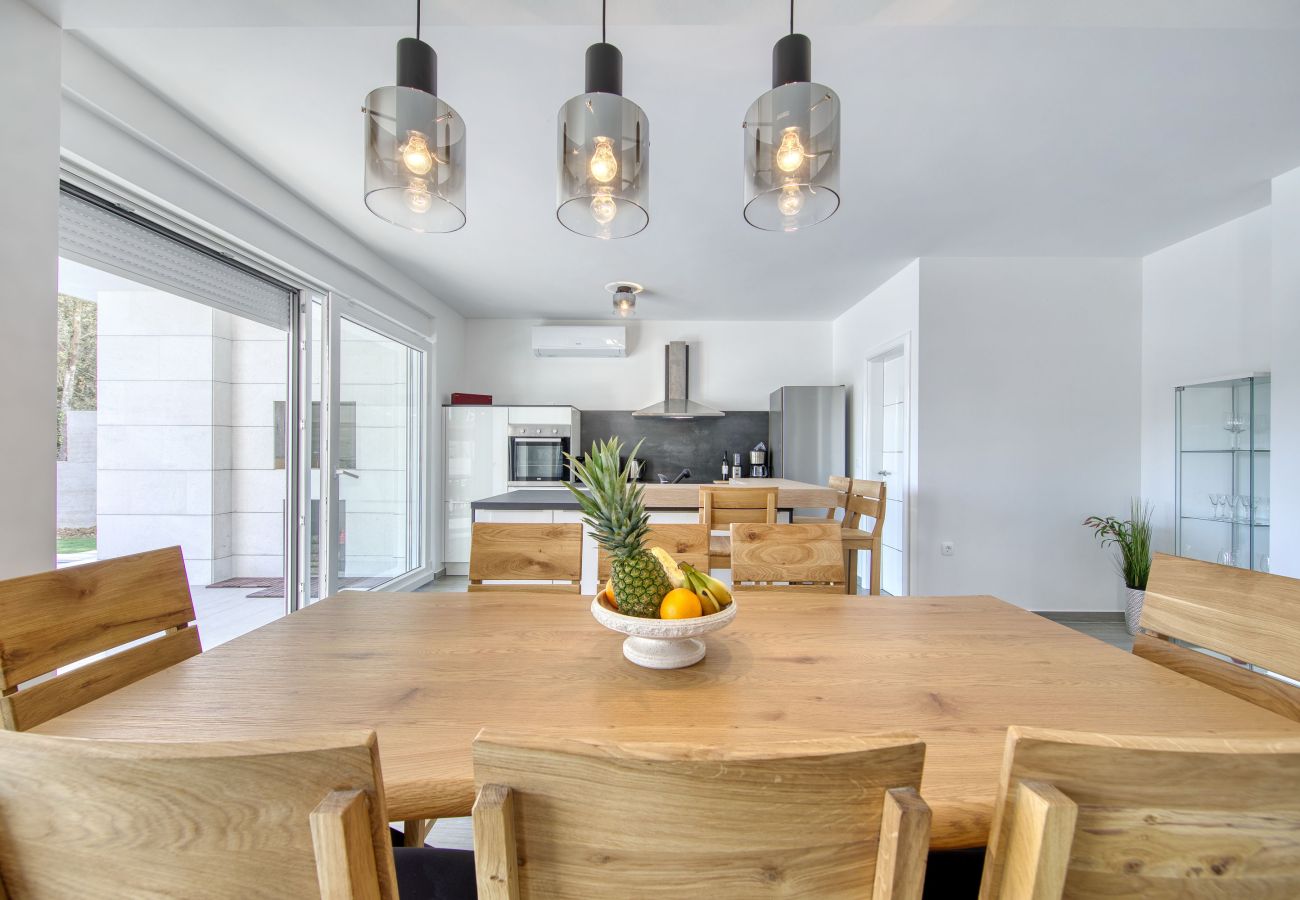 Ferienwohnung in Kožino - Ferienwohnung Vidalis 2 mit Privatpool