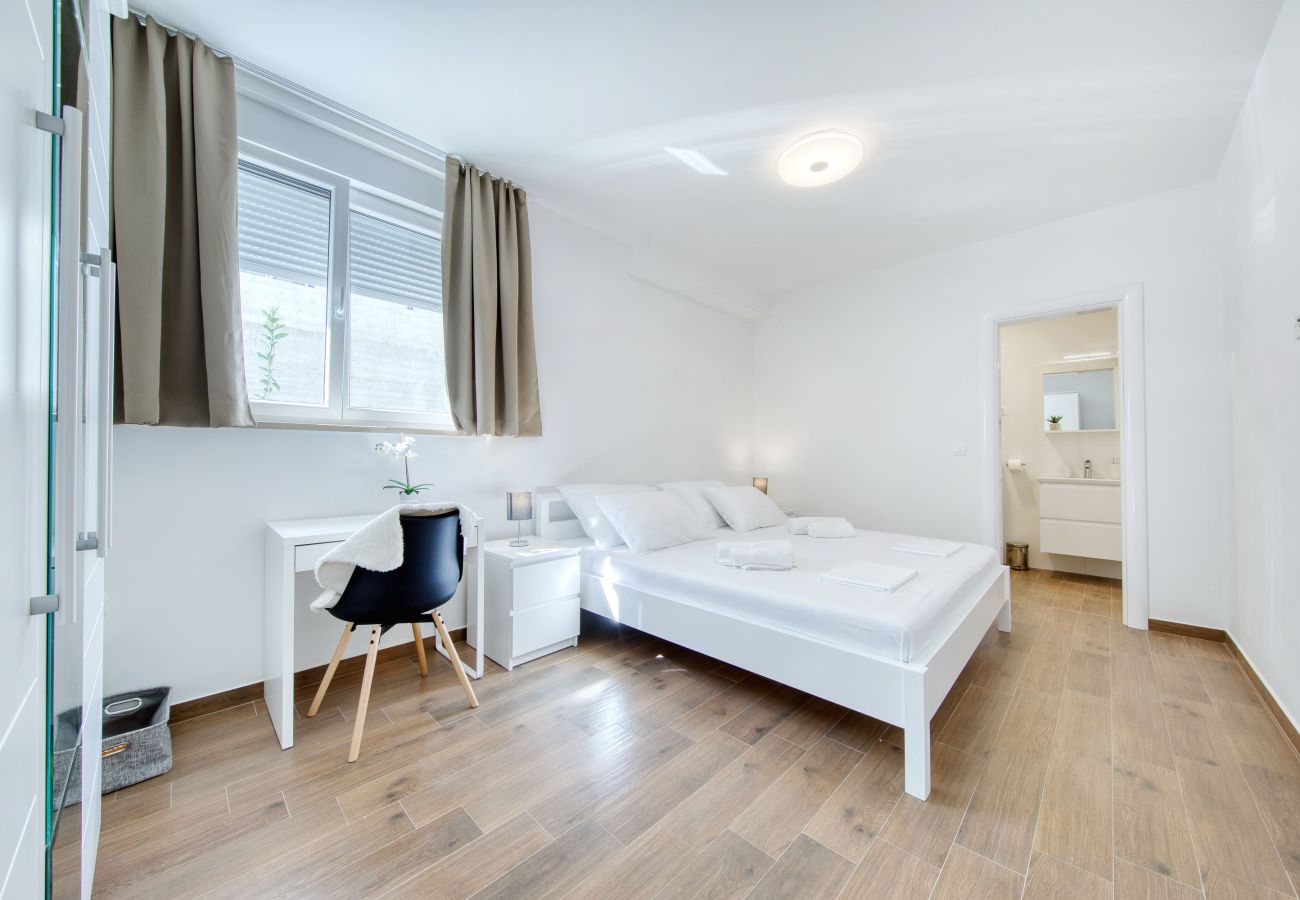 Ferienwohnung in Kožino - Ferienwohnung Vidalis 2 mit Privatpool