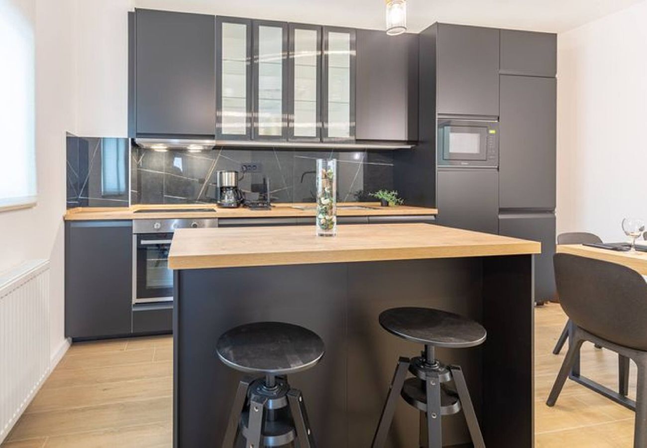 Ferienwohnung in Starigrad - Ferienwohnung Vesela No.4 mit Terrasse