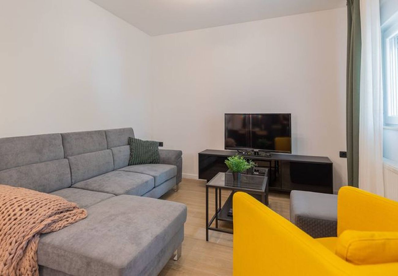 Ferienwohnung in Starigrad - Ferienwohnung Vesela No.4 mit Terrasse