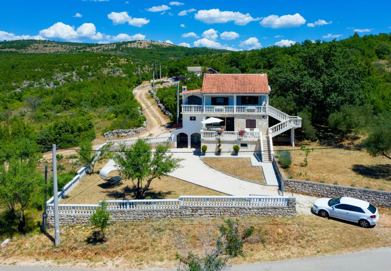 Ferienhaus in Kruševo - Ferienhaus Antonija mit Meerblick