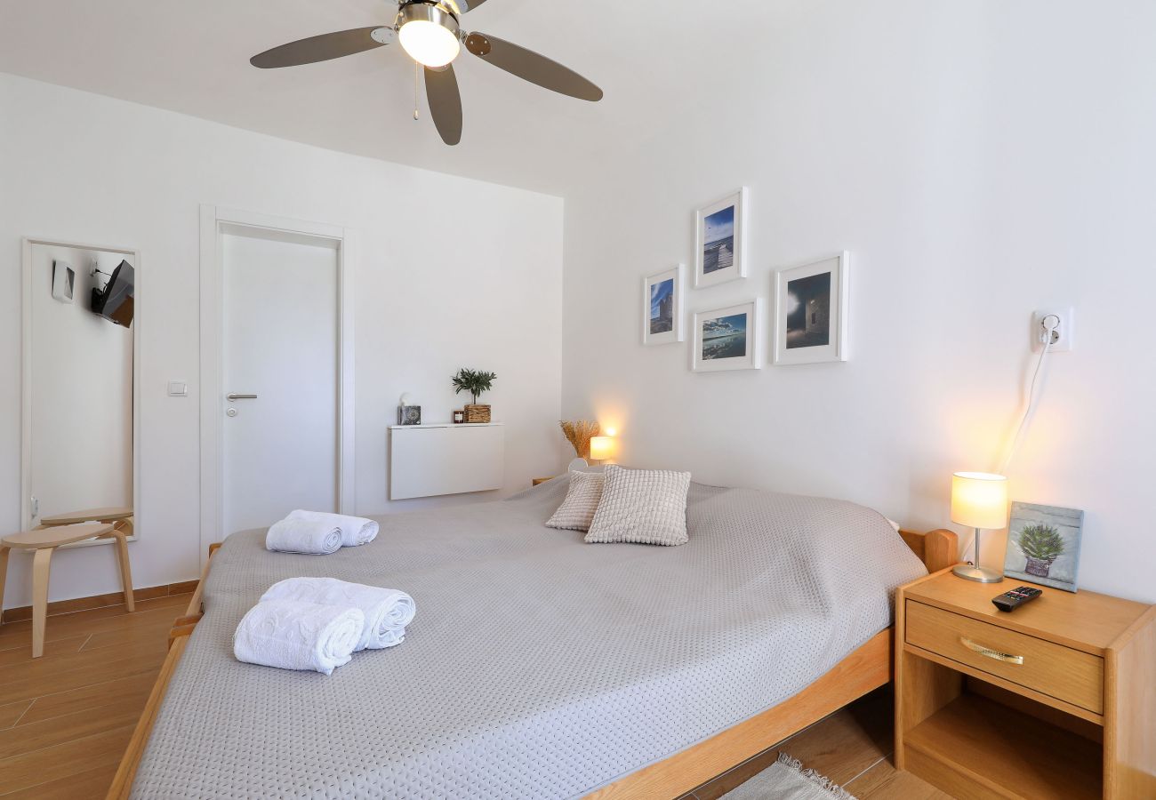 Zimmeranmietung in Starigrad - Zimmer Hibis 3 nahe Strand