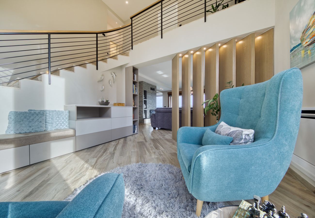 Villa in Dobropoljana - Villa Masanda mit Pool