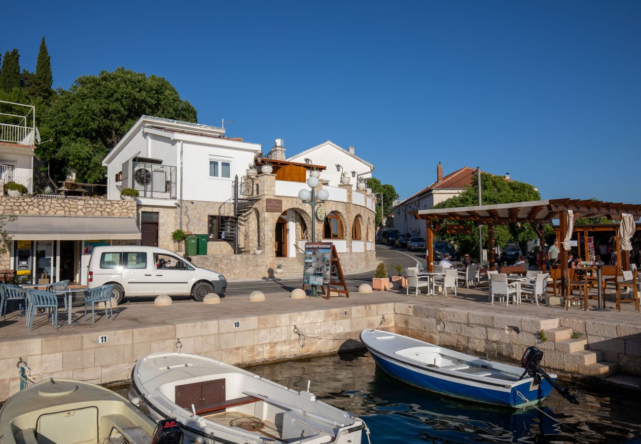 Ferienwohnung in Maslenica - Ferienwohnung Sidro am Meer