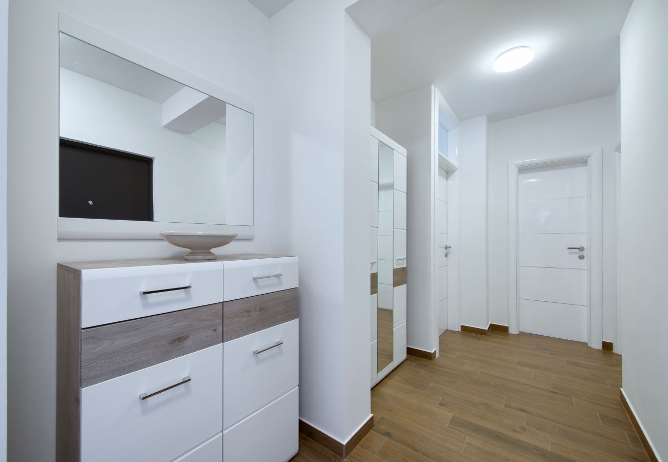Ferienwohnung in Kožino - Ferienwohnung Vidalis No.1 mit Dachterrasse