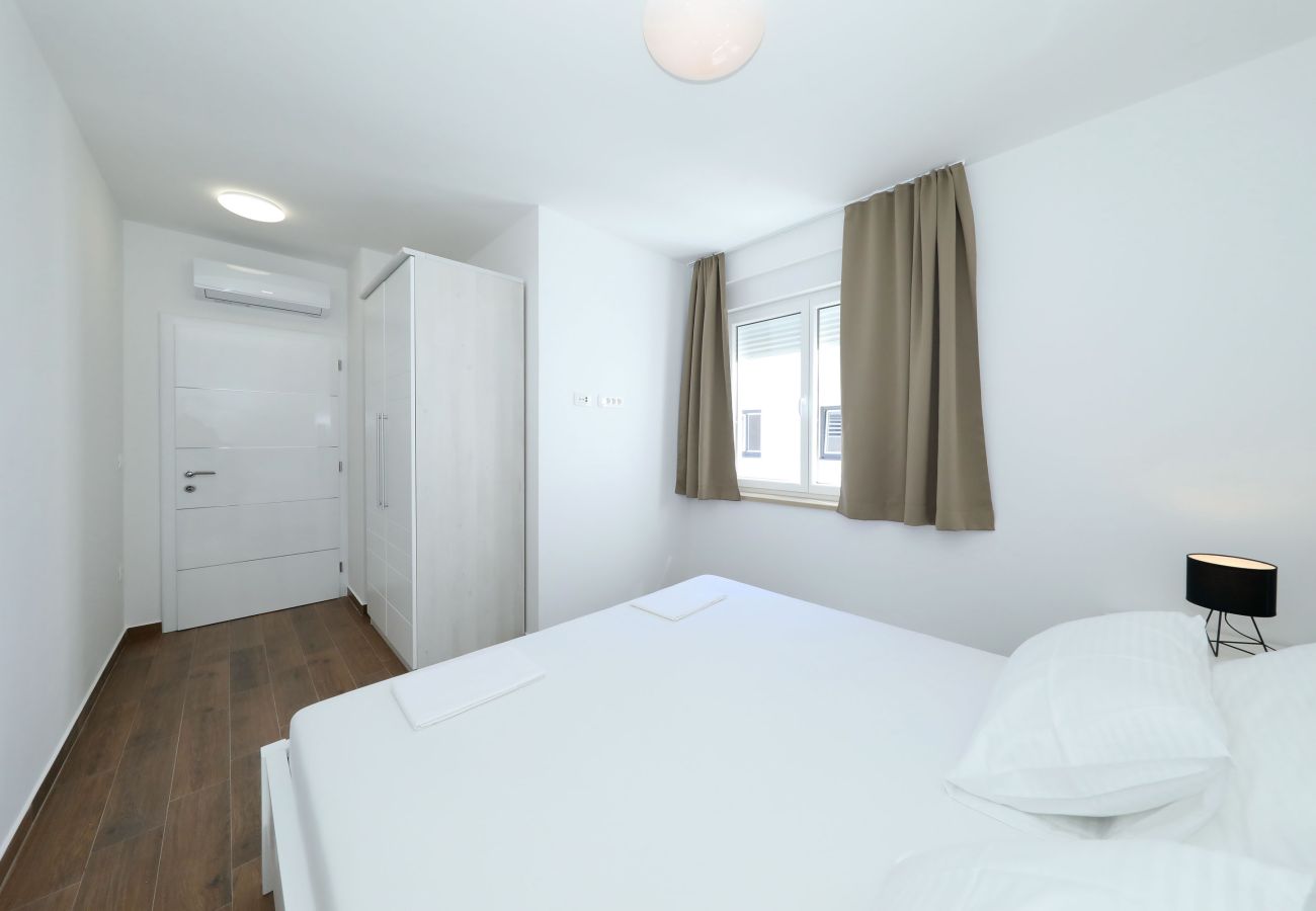 Ferienwohnung in Kožino - Ferienwohnung Vidalis No.1 mit Dachterrasse