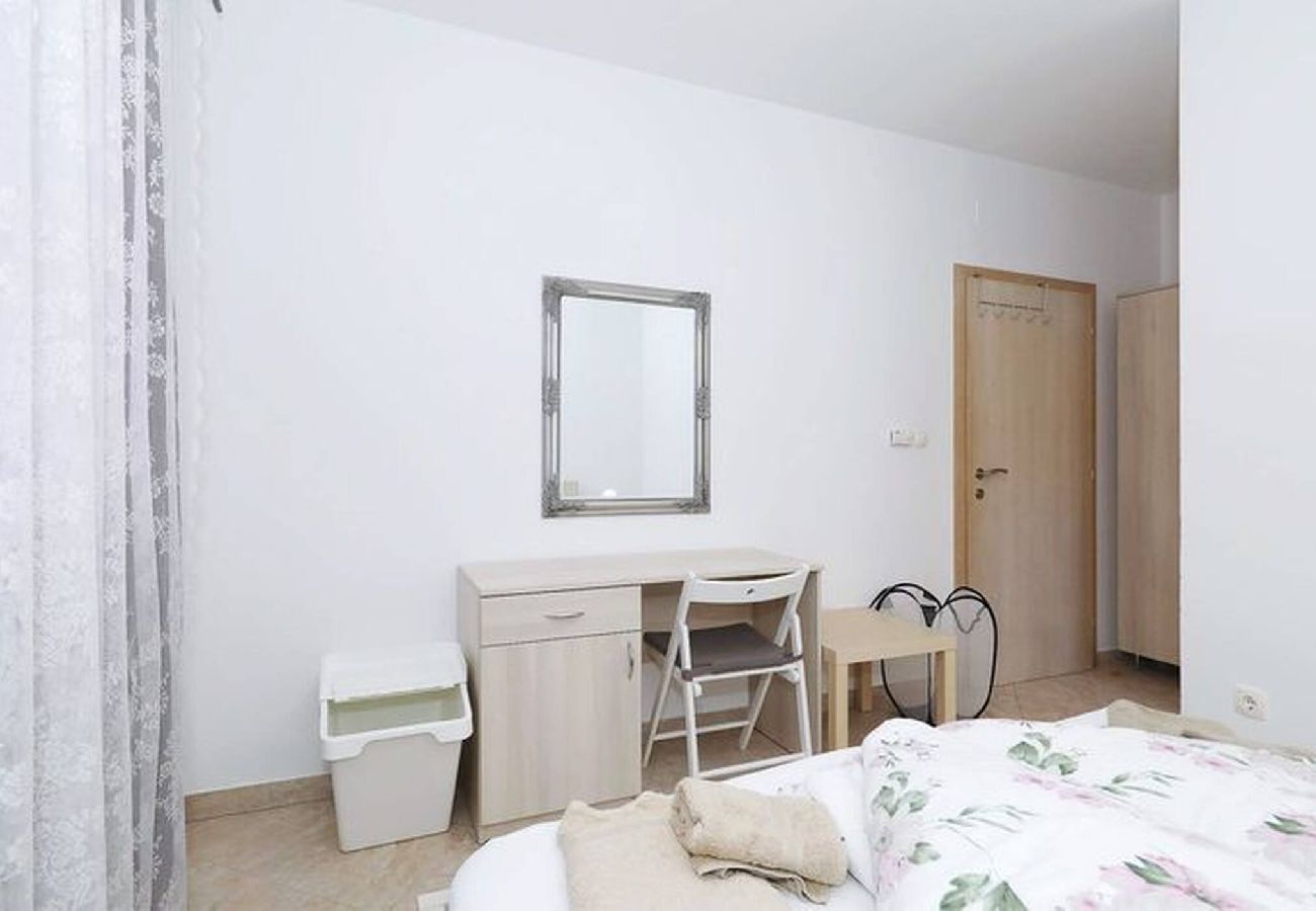 Ferienwohnung in Privlaka - -