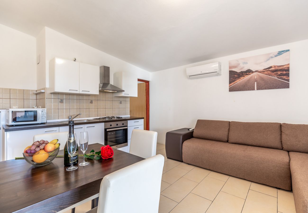 Ferienwohnung in Vir - Ferienwohnung Bojo No 2 strandnah