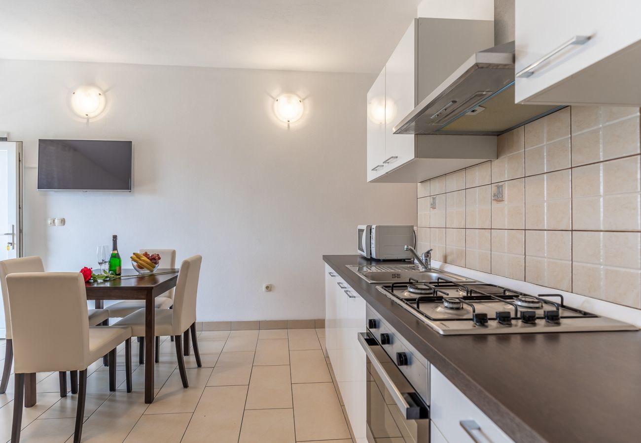 Ferienwohnung in Vir - Ferienwohnung Bojo No 2 strandnah