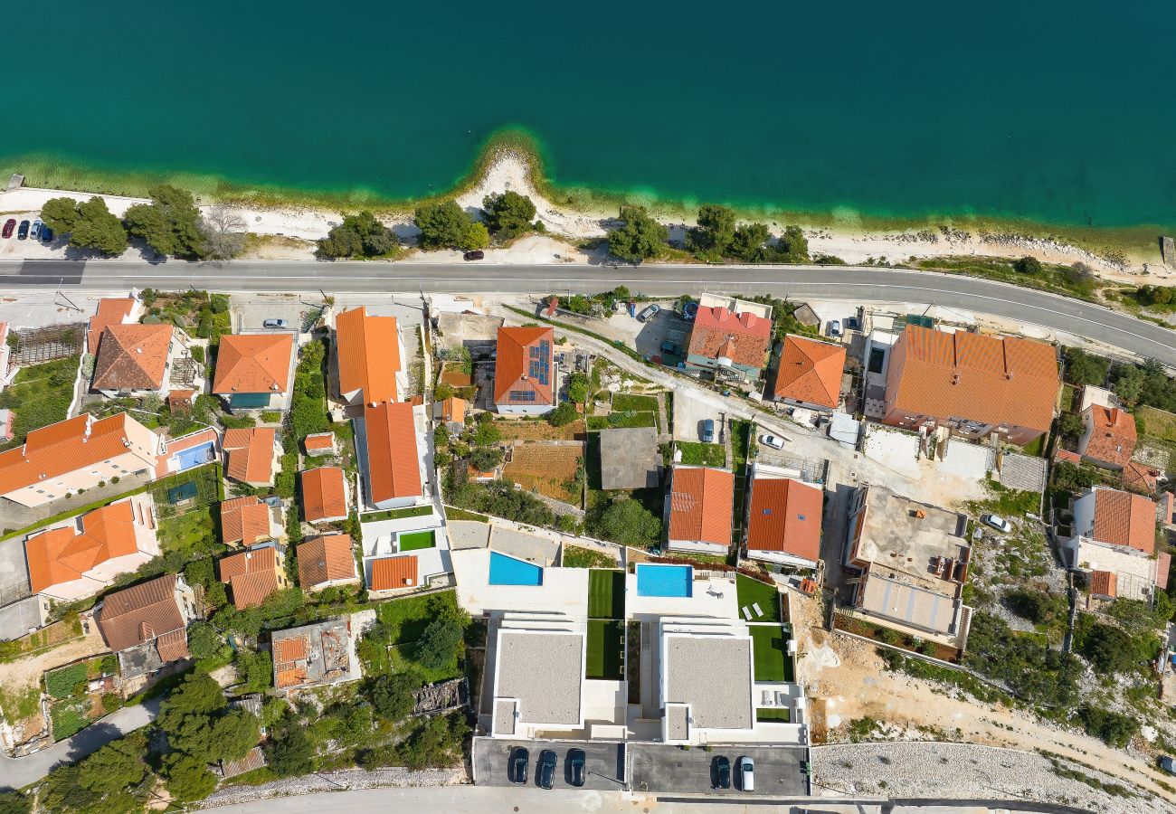 Ferienwohnung in Marina - Ferienwohnung Mentis mit Meerblick