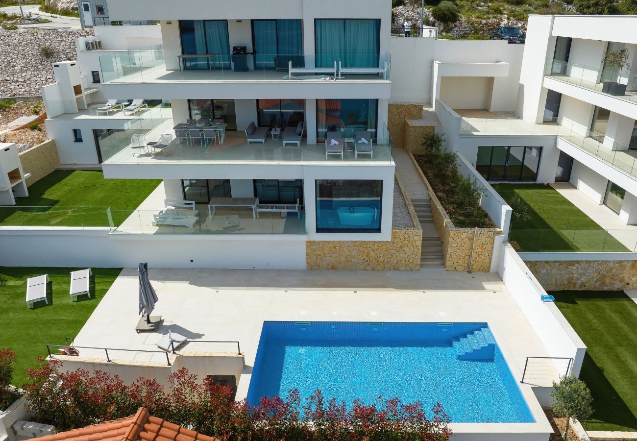 Ferienwohnung in Marina - Ferienwohnung Mentis mit Meerblick