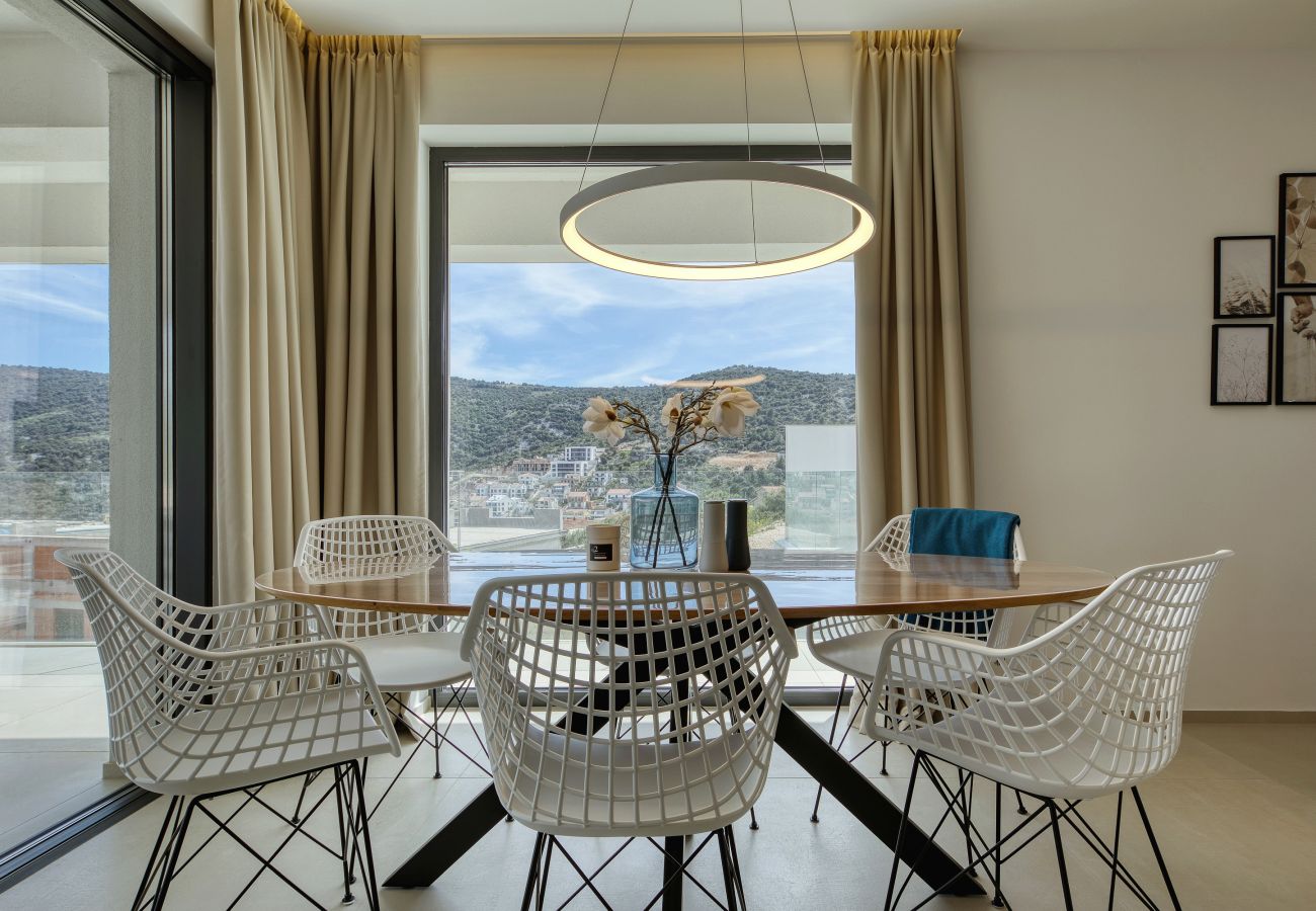 Ferienwohnung in Marina - Ferienwohnung Mentis mit Meerblick
