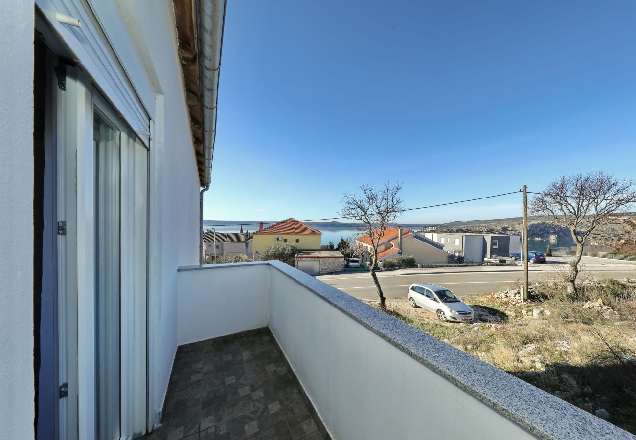 Ferienwohnung in Maslenica - Ferienwohnung Filip mit Meerblick und Balkon